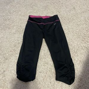 Old Navy Capri leggings!